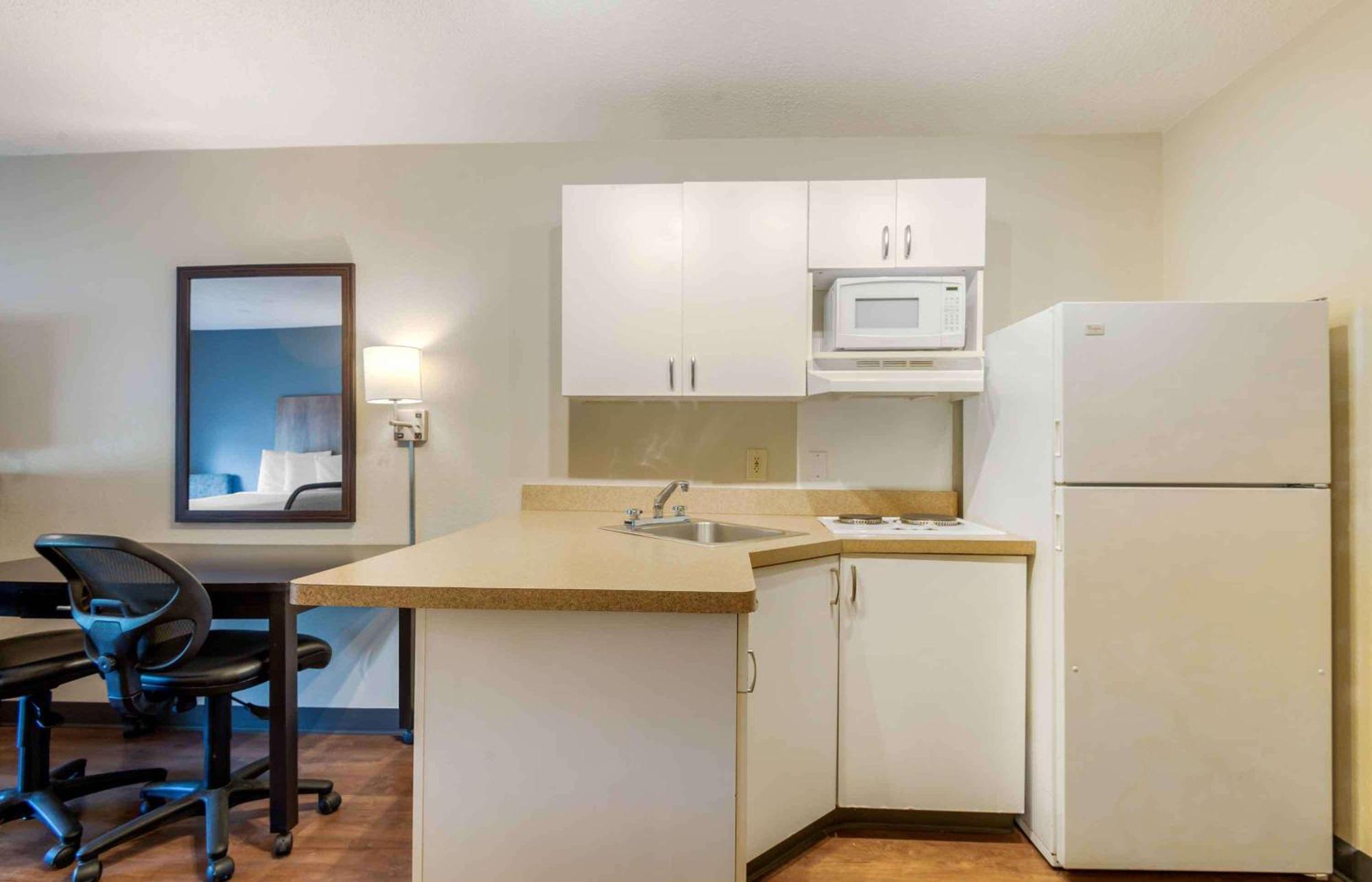 Extended Stay America Suites - Charlotte - University Place Exteriör bild