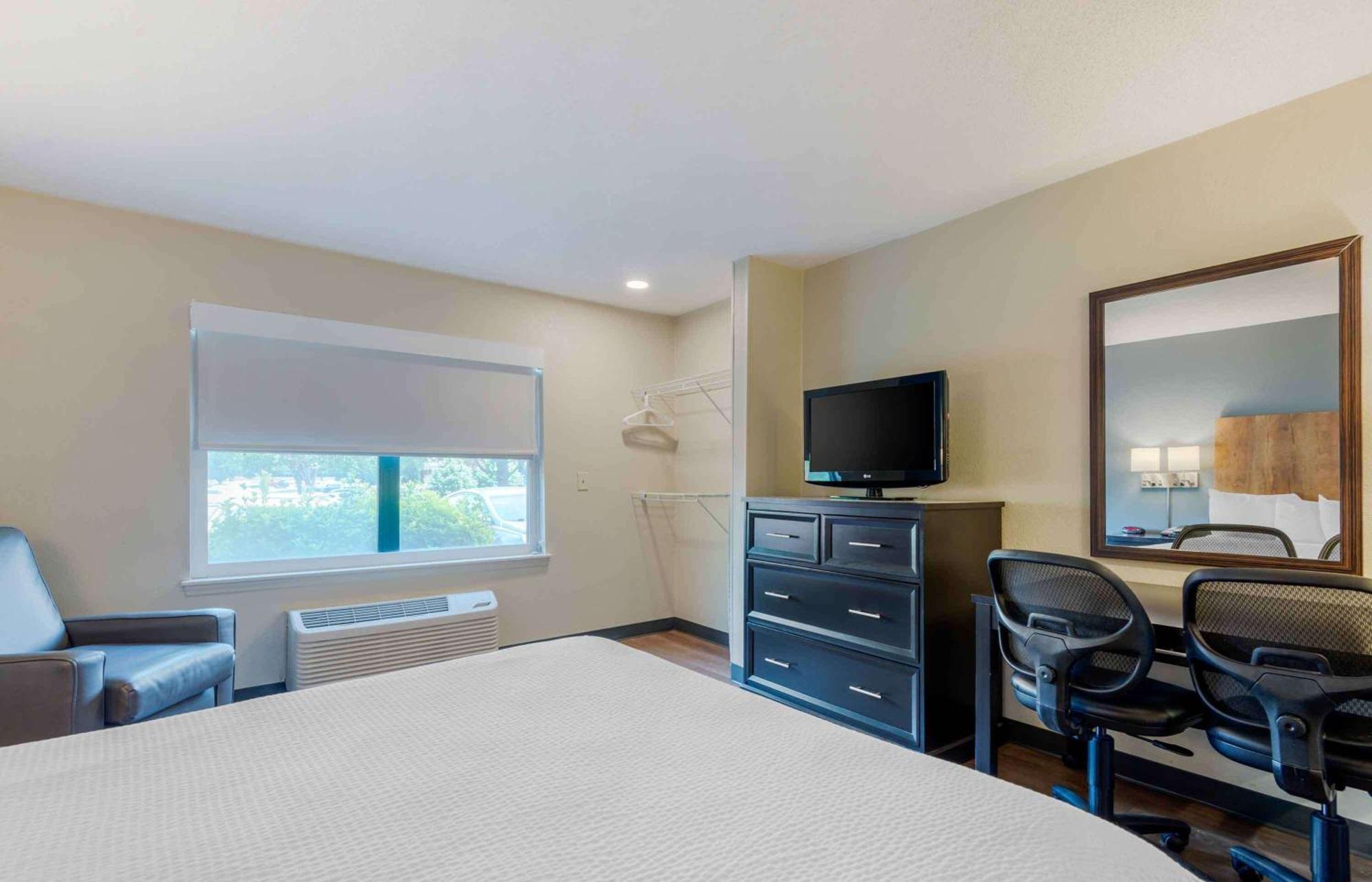 Extended Stay America Suites - Charlotte - University Place Exteriör bild