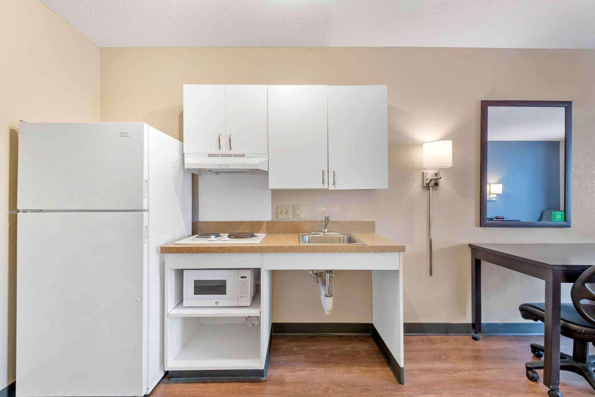Extended Stay America Suites - Charlotte - University Place Exteriör bild